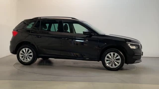 Skoda Kamiq 1.0 TSI 110pk Ambition Parkeersensoren Climate Control DAB+ Cruise Control / 12