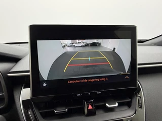 Toyota Corolla Cross 2.0 High Power Hybrid Active Fabrieksgarantie | Adaptieve Cruise Control | Camera | Navigatie | Carplay&Android / 12