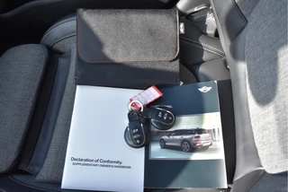 MINI Clubman 2.0 Cooper S Chili 192 pk  | Nav | Bluetooth | Cruise Control | Stoelverwarming | LED/Xenon / 25