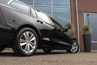 Volvo V60 2.0 B4 Inscription | NL auto | 2e eigenaar | BTW auto | Stuurverwarming | Leer | Cruise control | DAB | Camera | LED | Navigatie | Bluetooth | PDC / 47