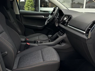 Skoda Karoq 1.5 TSI ACT Business Edition Plus / CarPlay / 8