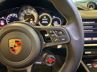 Porsche Cayenne Coupé 4.0 Turbo GT 641pk / Carbon dak / carbon pakket / 22inch / keramisch / dealer onderhouden / 22