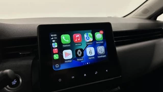 Renault Clio 1.6 E-Tech Full Hybrid 145 evolution CAMERA NAVI CARPLAY CRUISE. / 9