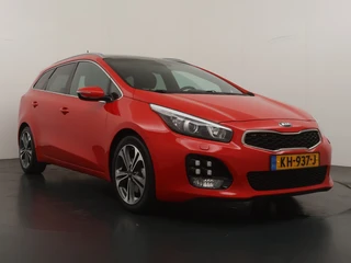 Kia Ceed Sportswagon 1.0 T-GDi GT-Line  - Schuif/kantel dak - Lichtmetalen velgen - Navigatie - Camera - Virena Zekerheidspakket BOVAG Garantie / 12