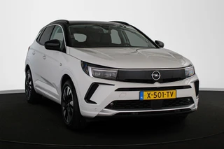 Opel Grandland 1.2 Turbo Level 3 Trekhaak Stuur/Stoelverwarming Keyless / 2
