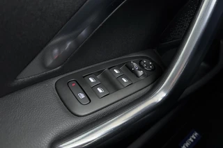 Peugeot 2008 1.2T 130pk GT-line / 23
