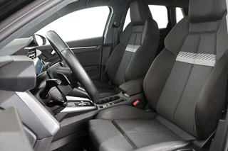 Audi A3 Sportback 35 TFSI Advanced Automaat Stoelverwarming LED Sportstoelen / 16