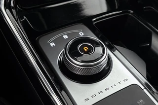 Kia Sorento 1.6 T-GDI Plug-in Hybrid 4WD ExecutiveLine Panoramadak Stoelventilatie Head-Up Leder SOH 100% / 32