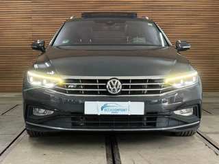 Volkswagen Passat Variant 2.0 TSI R-line Executive Business | VOL! | PANO | IQ.LIGHT | Dynaudio| Virtual | Leder | HuD | Trekhaak / 11