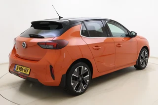 Opel Corsa-e Ultimate 50 kWh 136pk | Full Options | SOH 98% | Massagestoel | Camera | Adaptive Cruise Control | Navigatie | Keyless Entry en Start | LED Verlichting / 2
