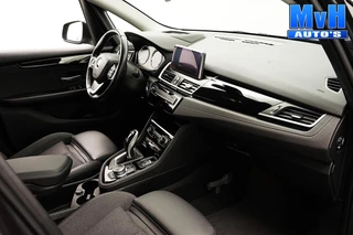 BMW 2-serie Active Tourer 218i Business Edition|SPORTSTOEL / 76