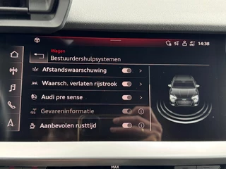 Audi A3 Limousine 30 TFSI AUTOMAAT * Carplay * Climate Control * Parkeersensoren * / 17