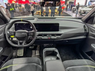 Kia EV5 GT AWD 81.4 kWh Launch control | Elektronisch adaptief onderstel met road-preview | 20' lichtmetalen GT-velgen | NIEUW TE BESTELLEN / 10