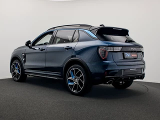 Lynk & Co 01 1.5 261PK Plug-in Hybrid * 360° Camera* Pano/dak Apple/Carplay Adaptive/Cruise / 24