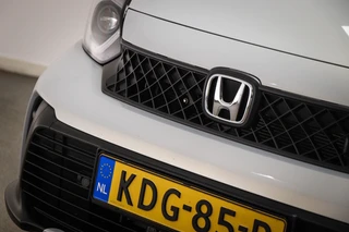 Honda Jazz 1.5 e:HEV Advance | STUURVERWARMING | DAB | APPLE | CAMERA / 17