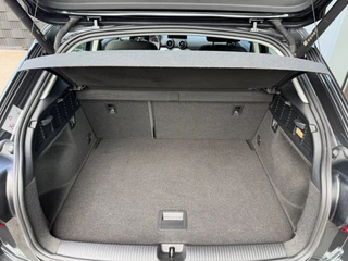 Audi Q2 35 TFSI 150pk S-tronic Advanced Trekhaak | Camera | 4-seizoenen banden | Elek. Achterklep | Rijklaar incl. garantie / 26