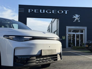 Leapmotor C10 REEV Design 28.4 kWh 215PK Automaat incl. Trekhaak, Navigatie, Camera 360, Lichtmetalen velgen, Elektrische Achterklep, Kunstlederen bekleding, Stoel Verwarming & Ventilatie / 4