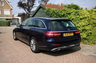 Mercedes-benz E-klasse Estate 200 4M. Premium | Luchtvering | Camera achter | Lederen sportstoelen / 32