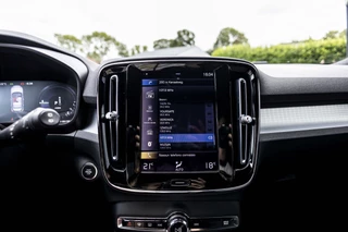 Volvo XC40 1.5 T4 Plug-in hybrid Core Bright  | Keyless | Camera | Carplay / 29