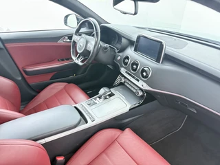 Kia Stinger 2.0 T-GDI GT-Line  - GT-Line - Leer -  Automaat - 256 PK - Panorama dak - Perfecte staat - / 40