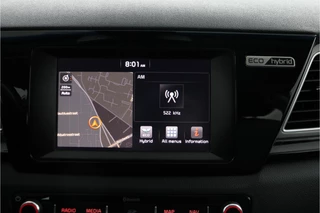 Kia Niro 1.6 GDi Hybrid DynamicLine  - Automaat - Trekhaak - Achteruitrijcamera - Navigatie - Cruise Control - Climate Control - 12 maanden bovag garantie / 45