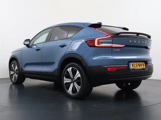 Volvo C40 Recharge Core 69 kWh SOH 93%|VOLVO DEALER ONDERHOUDEN| ACHTERUITRIJCAMERA| PANORAMADAK| STOEL + STUURVERWARMING| RIJKLAARPRIJS INCL. 12 MAANDEN BOVAG GARANTIE| / 7