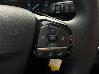 Ford Fiesta 1.0 EcoBoost Connected / 29