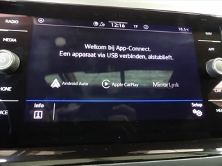 Volkswagen Taigo 1.0 TSI 110pk DSG-7 R-Line / 28