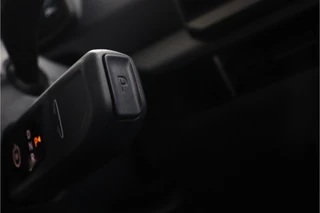 Kia PV5 Passenger Elite 71.2 kWh  - 11kW 3-fase - 5 Zits - 360°-camera - Parkeersensoren, voor-, zij- en achterkant - 7 Jaar of 150.000 Fabrieksgarantie / 51