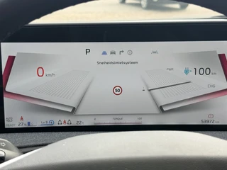 Kia EV6 77.4 kWh  | Afn. Trekhaak | SOH 100% | Half Leder | Adapt. Cruise | Stoel- en stuurverwarming | Apple/Android / 84