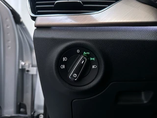 Skoda Scala 1.0 TSI 116pk DSG Business Edition Stoelverwarming Navigatie Parkeersensoren / 22