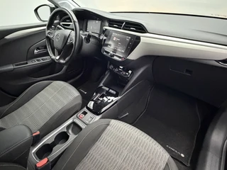 Opel Corsa-e Electric 50 kWh 3-Fase SOH 96,5% Snellaadvermogen 100KW | Carplay&Android | Stuurverwarming / 17