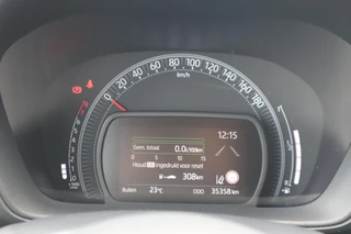 Toyota Aygo X PULSE APPLE/ANDROID 17''LM-VELGEN ALL-SEASON PRIVACY-GLASS CAMERA ADAP. CRUISE / 19