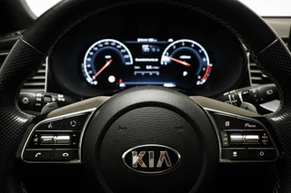 Kia ProCeed 1.5 T-GDI GT-Line | CAMERA | CLIMATE CONTROL / 33