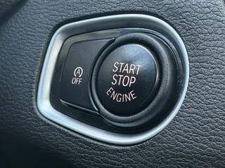 BMW X1 SDrive18i Executive achteruitrijcamera, extra getint glas, electr bedienbare achterklep, parelmoer wit / 15