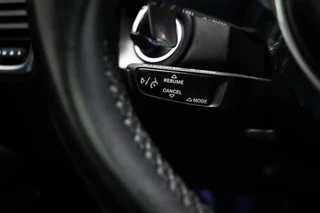 Porsche Cayenne 3.0 E-Hybrid Platinum Edition | LUCHTVERING | MASSAGE | STOELVENTILATIE | COMFORTSTOELEN | CAMERA | 22" / 35
