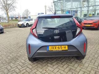 Toyota Aygo X Hybrid 115 PLAY CLIMA AD-CRUISE APPLE/ANDROID BLUETOOTH AD-CRUISE CAMERA / 27