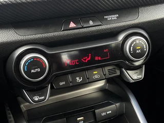 Kia Stonic 1.0 T-GDi MHEV GT-Line Automaat | Navi | Clima | Camera | Stoel-/Stuurverwarming | Apple Carplay | Android Auto | Lane Assist | Cruise Control | / 24