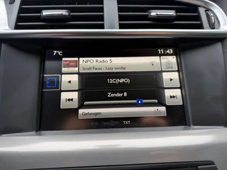 Citroën C4 130pk Feel Collection (Trekhaak - Keyless Entry - Parkeersensoren V+A - 17" - Automatische Airco - Navigatie - Apple Carplay) / 21