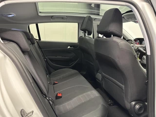 Peugeot 308 1.2 PureTech Blue Lease Premium CAMERA CARPLAY NAVI ECC CRUISE LM. / 15