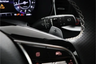 Kia XCeed 1.5 T-GDi GT-Line  - Automaat - Panorama dak - Stoel/Stuur verwarming - Navigatie - Climate Control - Achteruitrijcamera - Elektrische Achterklep - Fabrieksgarantie tot 06-2032 / 49
