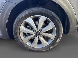 Kia Stonic 1.0 T-GDi MHEV DynamicLine | Climate Control | Camera | Cruise Control | LM Velgen | Apple Carplay | Android Auto / 29