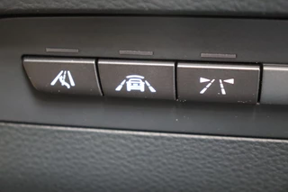 Alpina B4S High Executive Biturbo Automaat  / Adaptive Cruise Control / Harman Kardon / Head-Up Display / Driving Assistant / Individual Leder / Nekverwarming / Comfort Acces / Surround View / 20 Inch / 38
