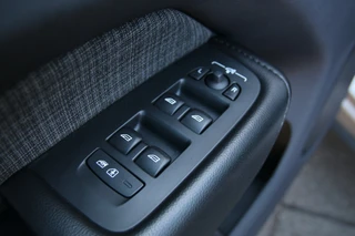 Volvo XC60 B4 Mild-Hybrid / 16