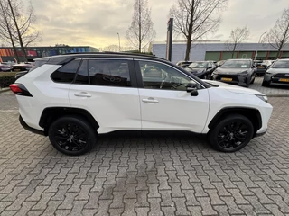 Toyota RAV4 2.5 HYBRID AWD BI-TONE PANO-DAK STOELVERW BLIND-SPOT 360° CAMERA PARK-SENSOREN APPLE/ANDROID EL-ACHTERKLEP / 9