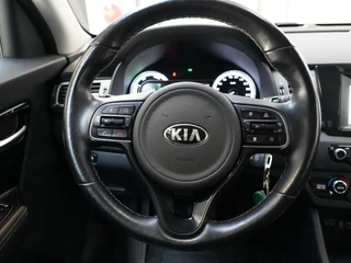 Kia Niro 1.6 GDi PHEV DynamicLine ✅Stoel+Stuurverw.✅All Season✅Adapt Cruise✅Trekhaak✅Camera✅Lane Ass.✅ / 16