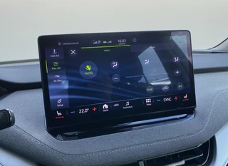 Škoda Enyaq iV 60 | 1e eigenaar | dealer onderhouden | navigatie | camera | sfeerverlichting | apple carplay | SOH 92% / 32