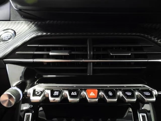 Peugeot 2008 1.2 PureTech 130PK Allure Pack NAVI/CAMERA/CLIMA/LED/17"LMV! / 7