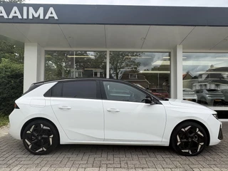 Opel Astra 1.6T 225pk Plug In Hybrid GSe | Stoel met memoryfunctie | Sport chassis | Stoel- & stuurverwarming | 360gr Camera | AGR Sportstoelen | / 2