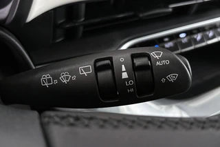 Fiat 500 3+1 Icon 42 kWh SOH 97% Achteruitrijcamera Apple CarPlay Stoelverwarming / 38